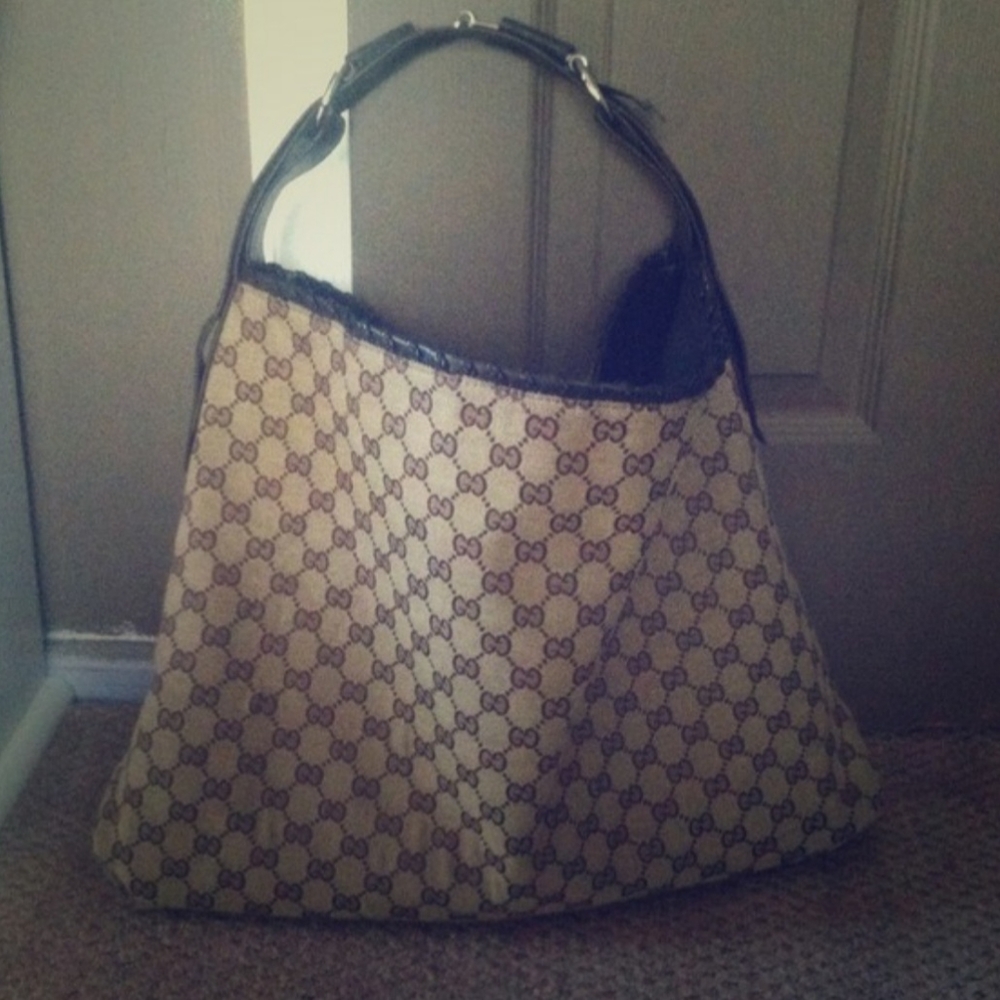 Hobo bag